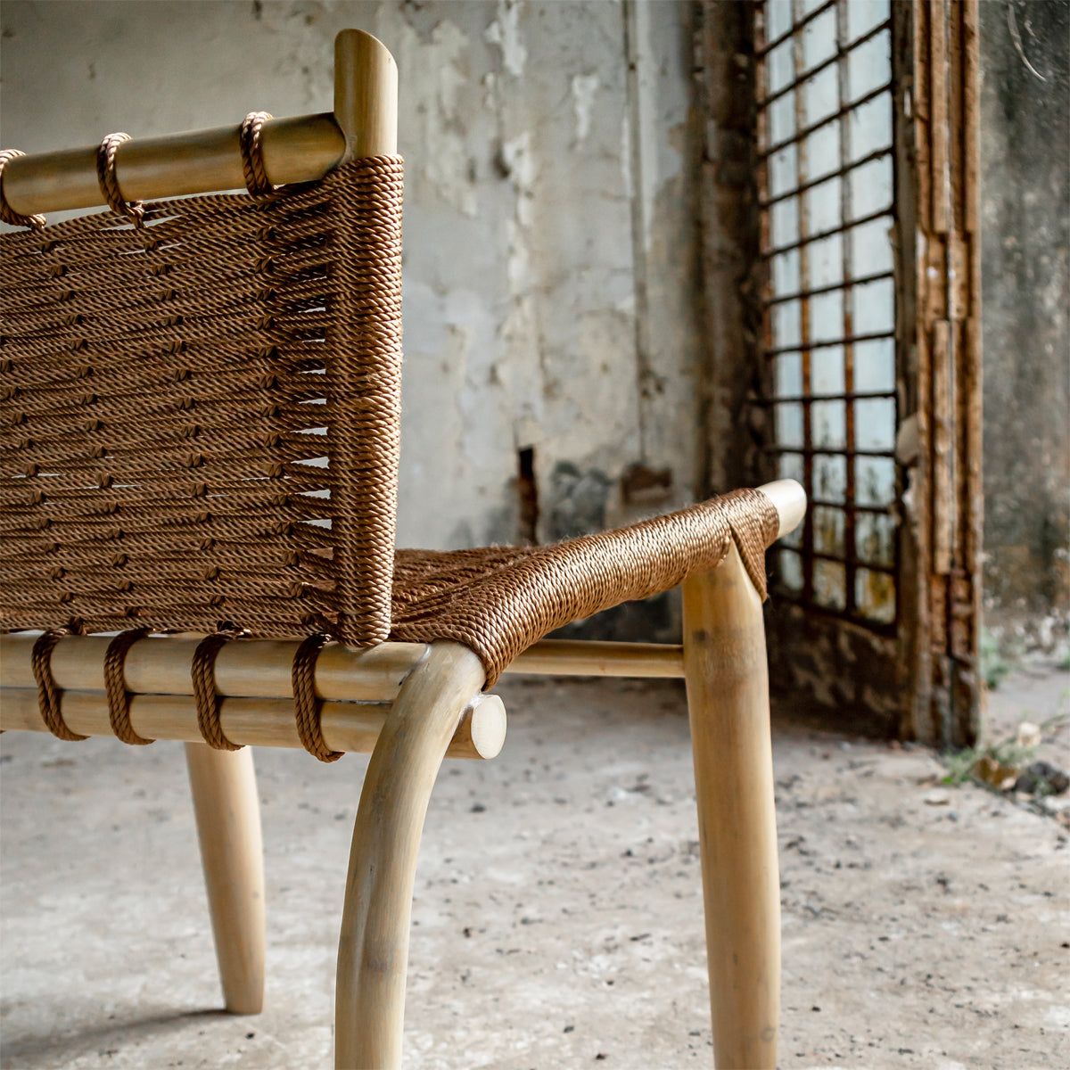 SLICE LOW BACK CHAIR