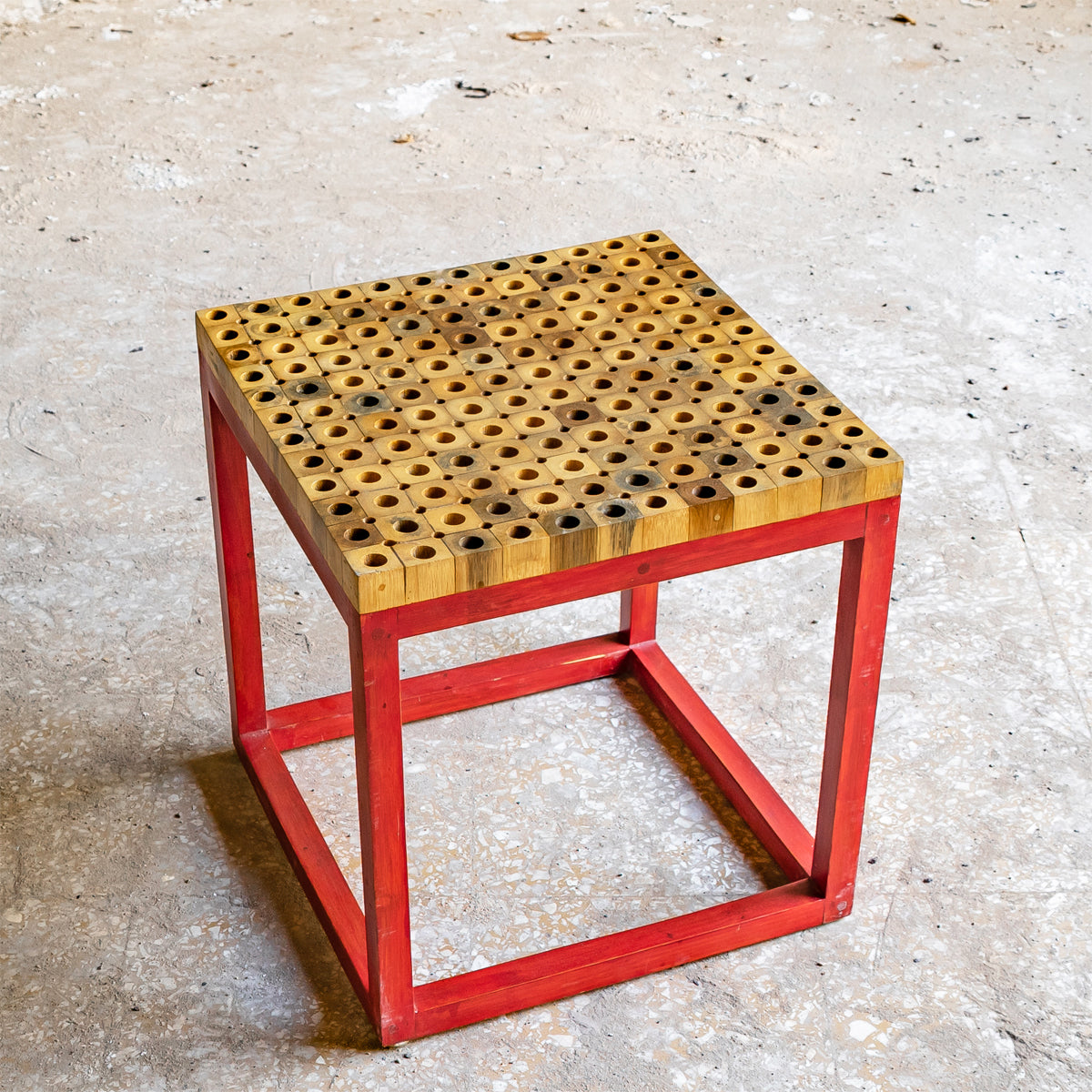 DOTTY STOOL MEDIUM