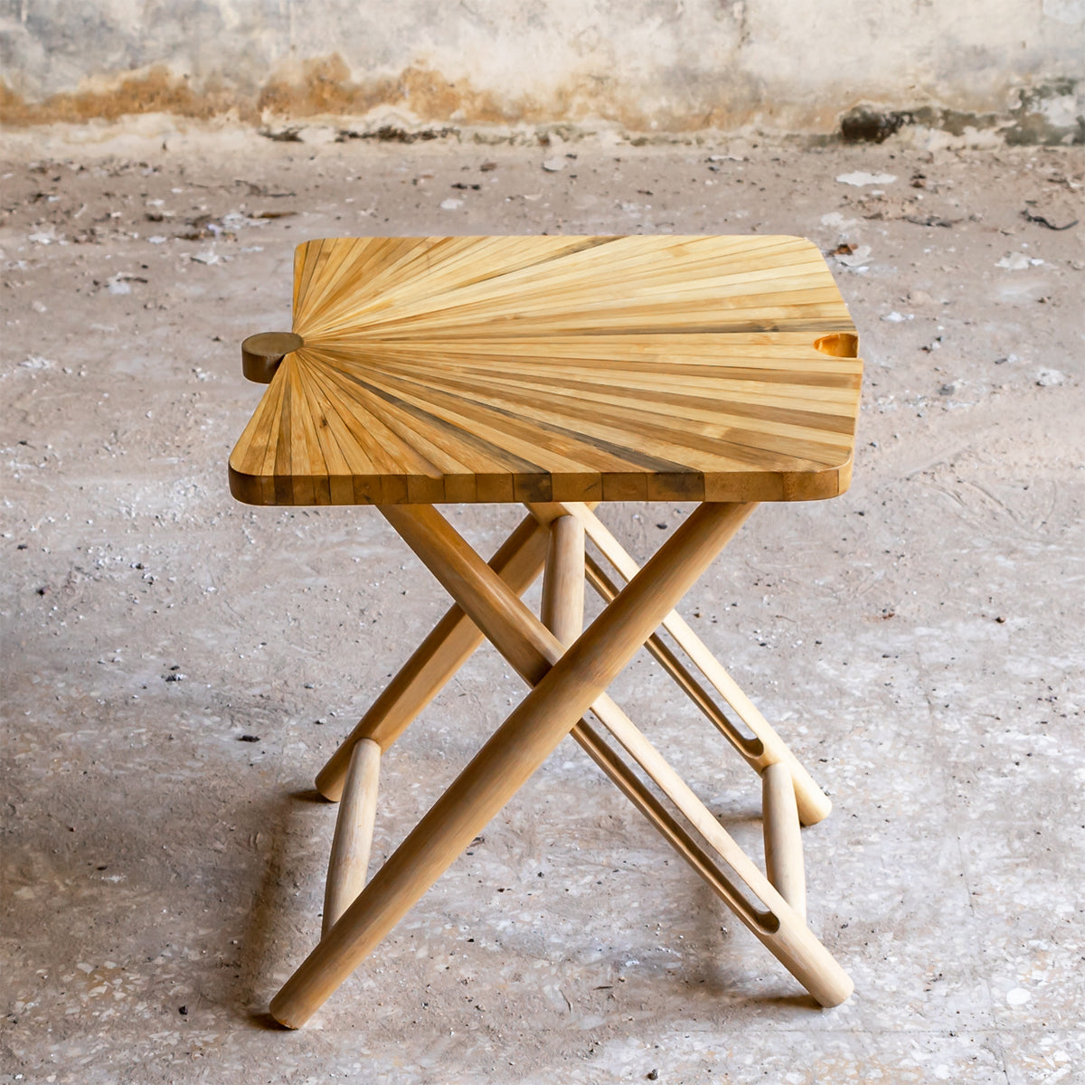 FAN STOOL