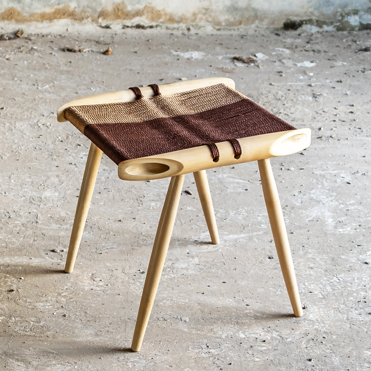 NAKASLICE HIGH STOOL