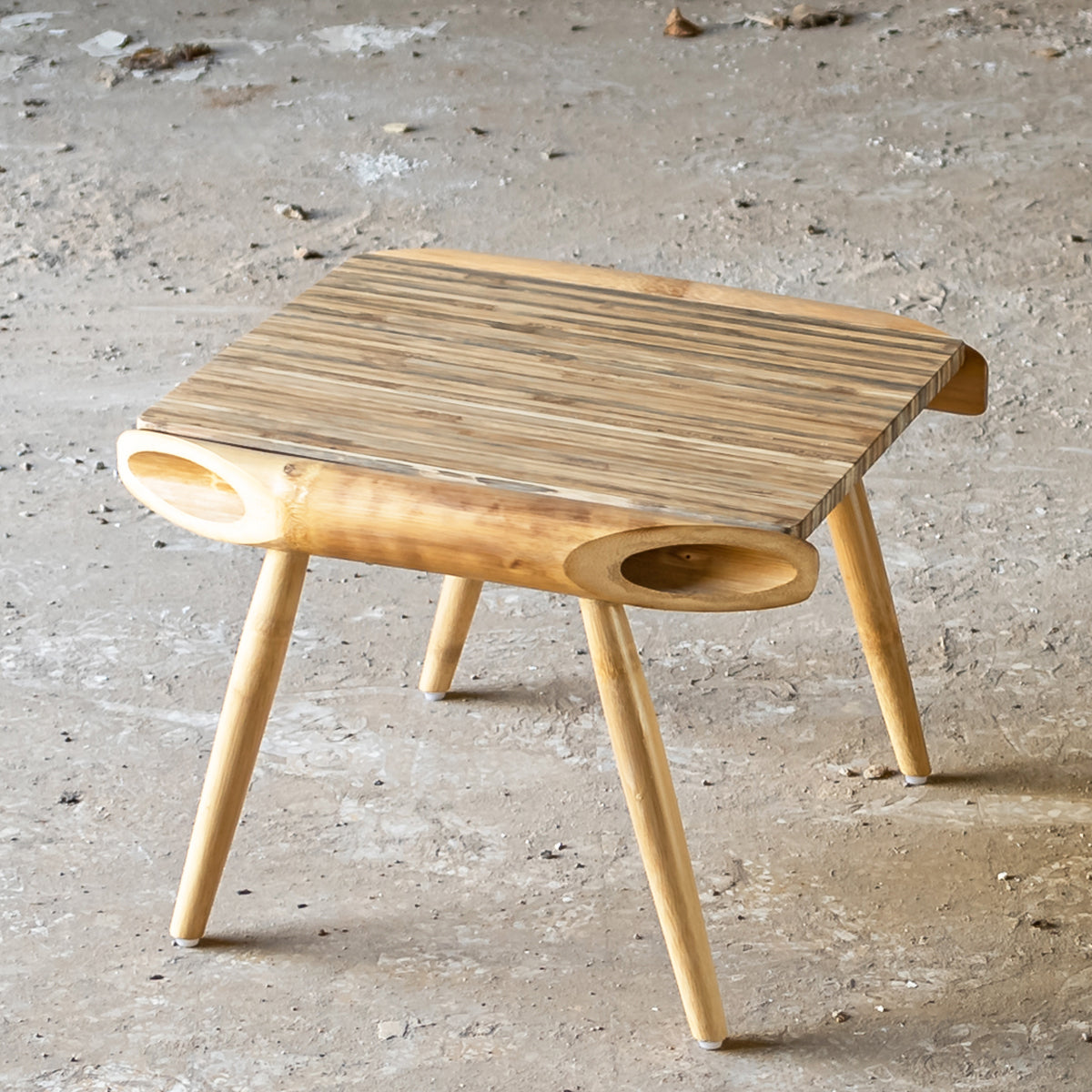 NAKASLICE LOW TABLE