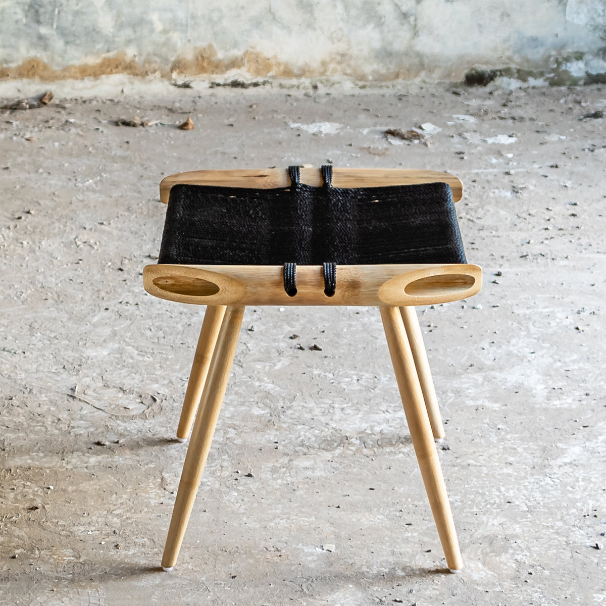 NAKASLICE HIGH STOOL
