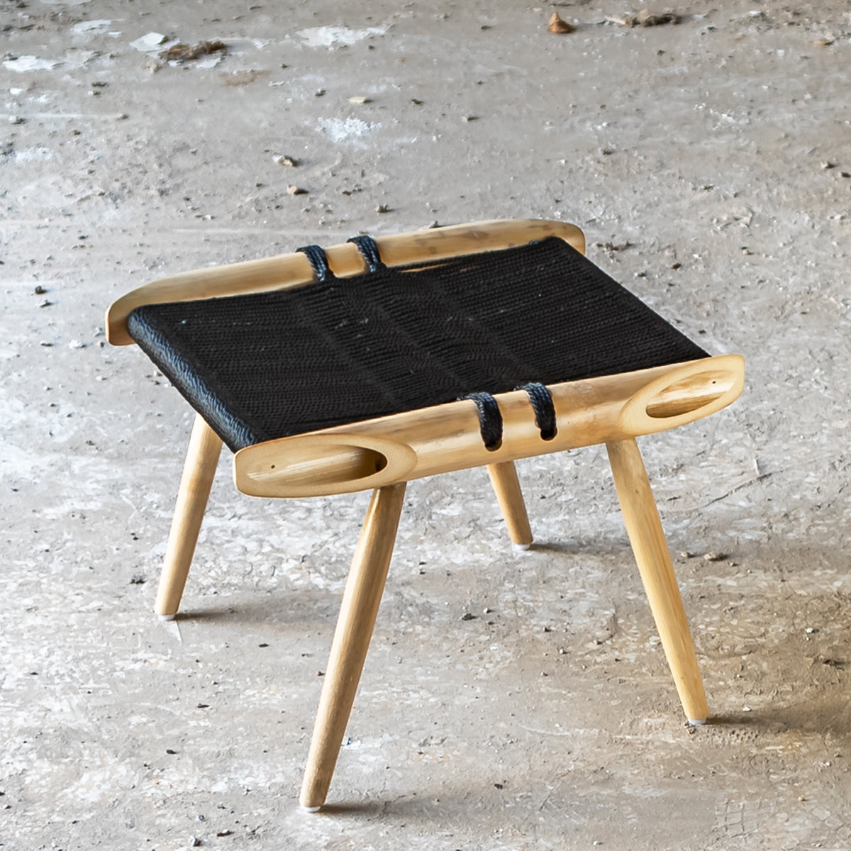 NAKASLICE LOW STOOL