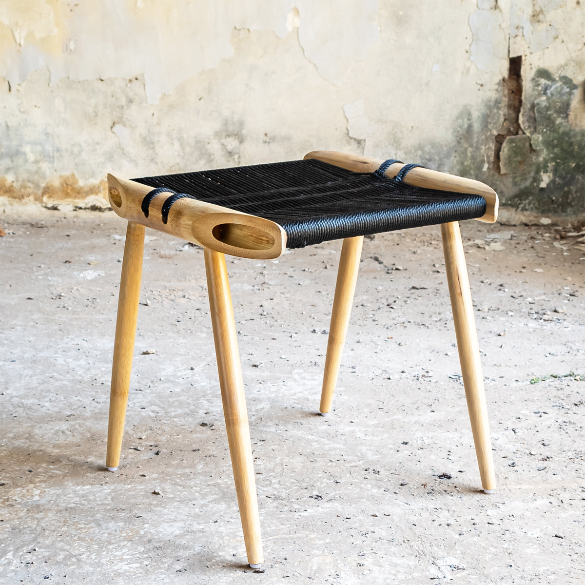 NAKASLICE HIGH STOOL