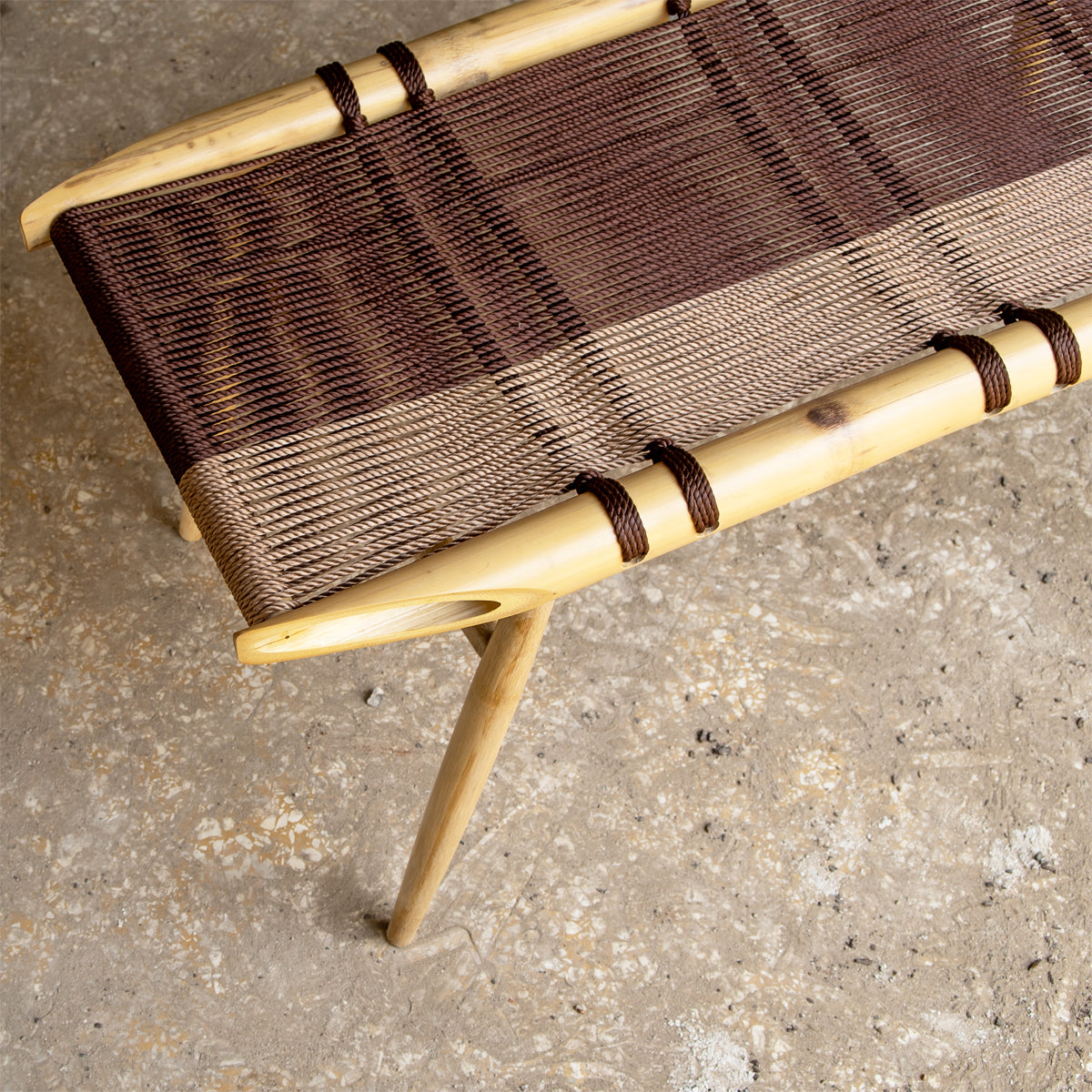 NAKASLICE BENCH