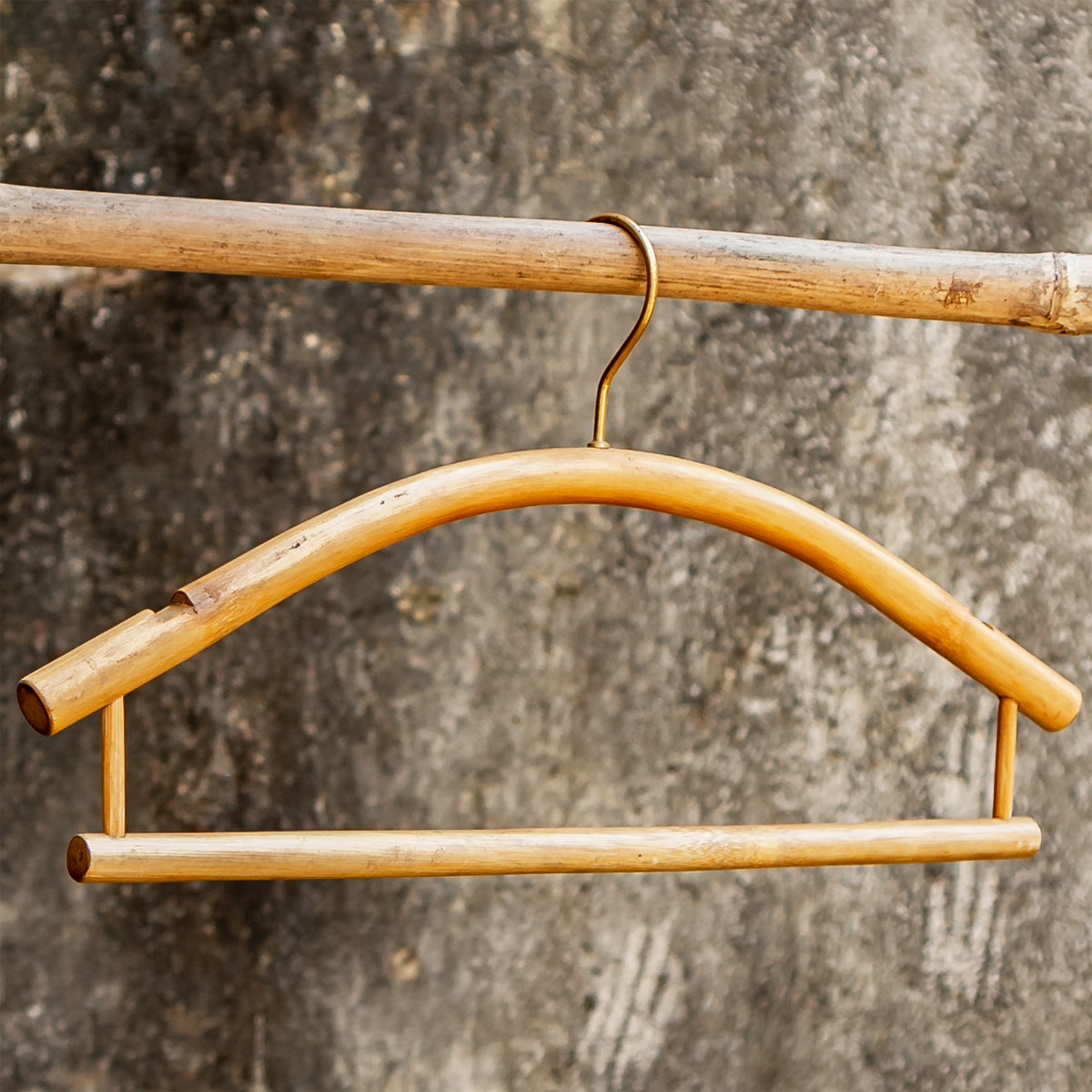 SOLID BAMBOO HANGER - Set of 12 pcs