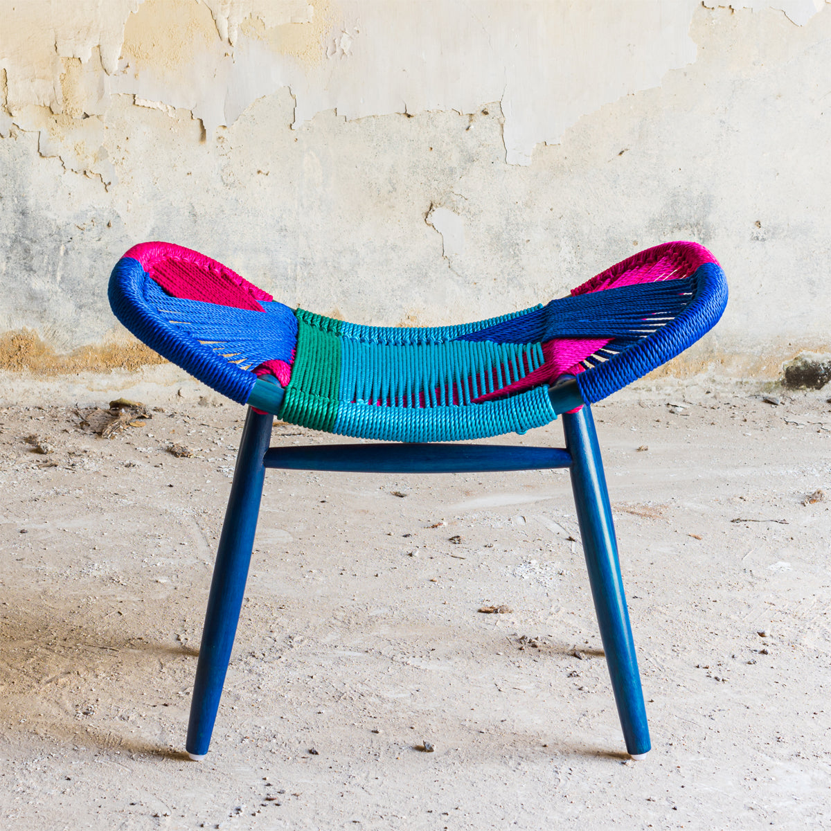 CIRCLE STOOL - SILK ROPE