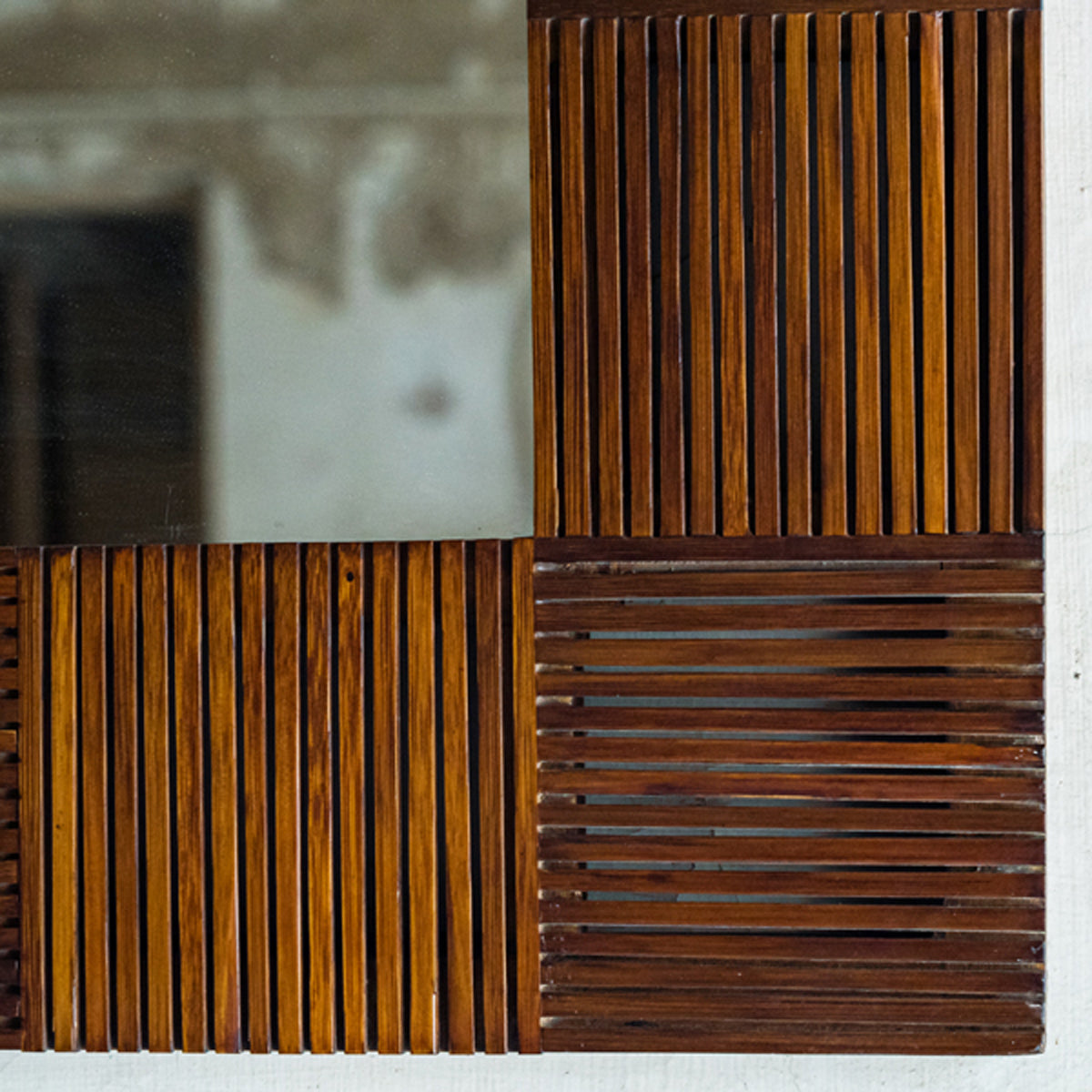 SLAT MIRROR SQUARE