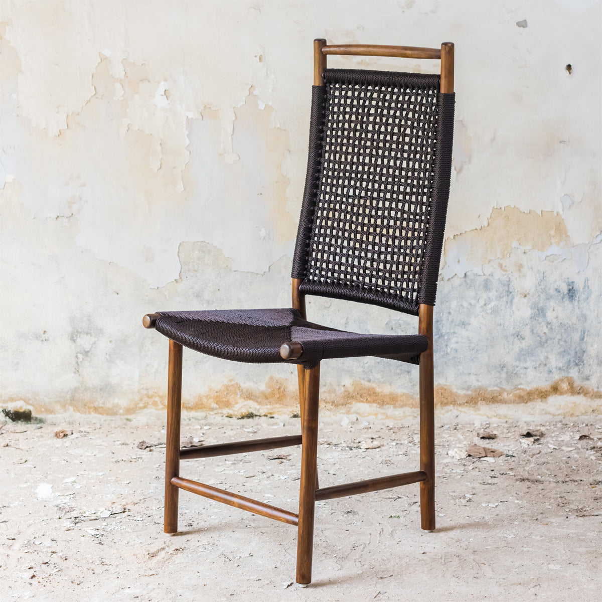 HEM CHAIR