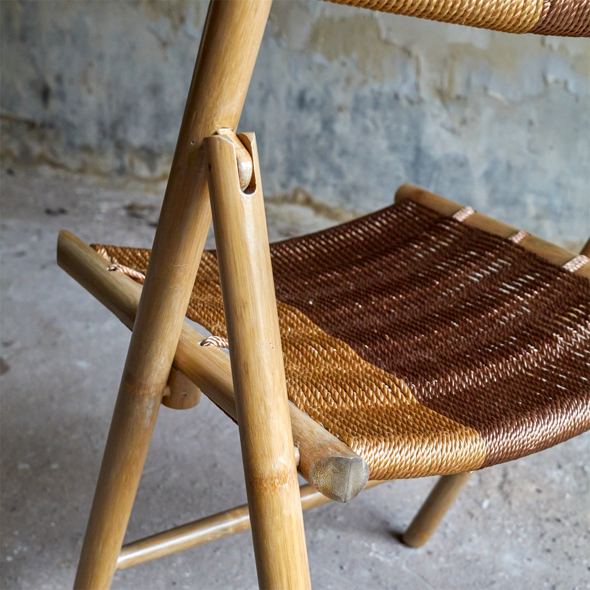 CHAMFER CHAIR NATURAL - BLUE