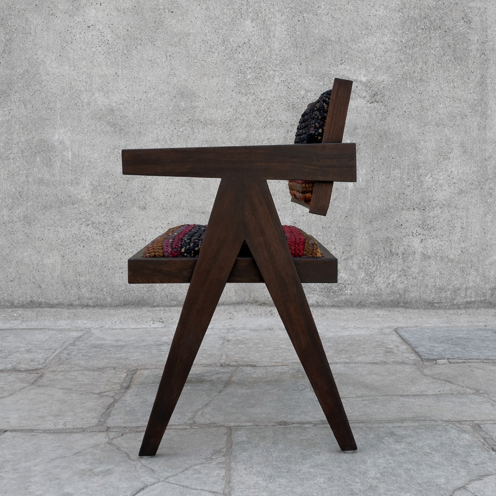 GOMTI CHAKRA DINING CHAIR