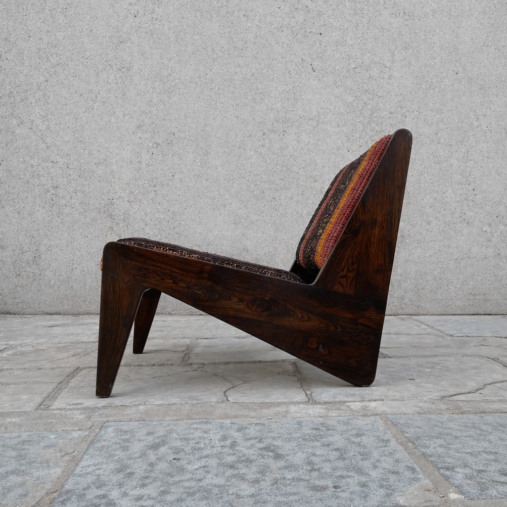 GOMTI CHAKRA LOW CHAIR