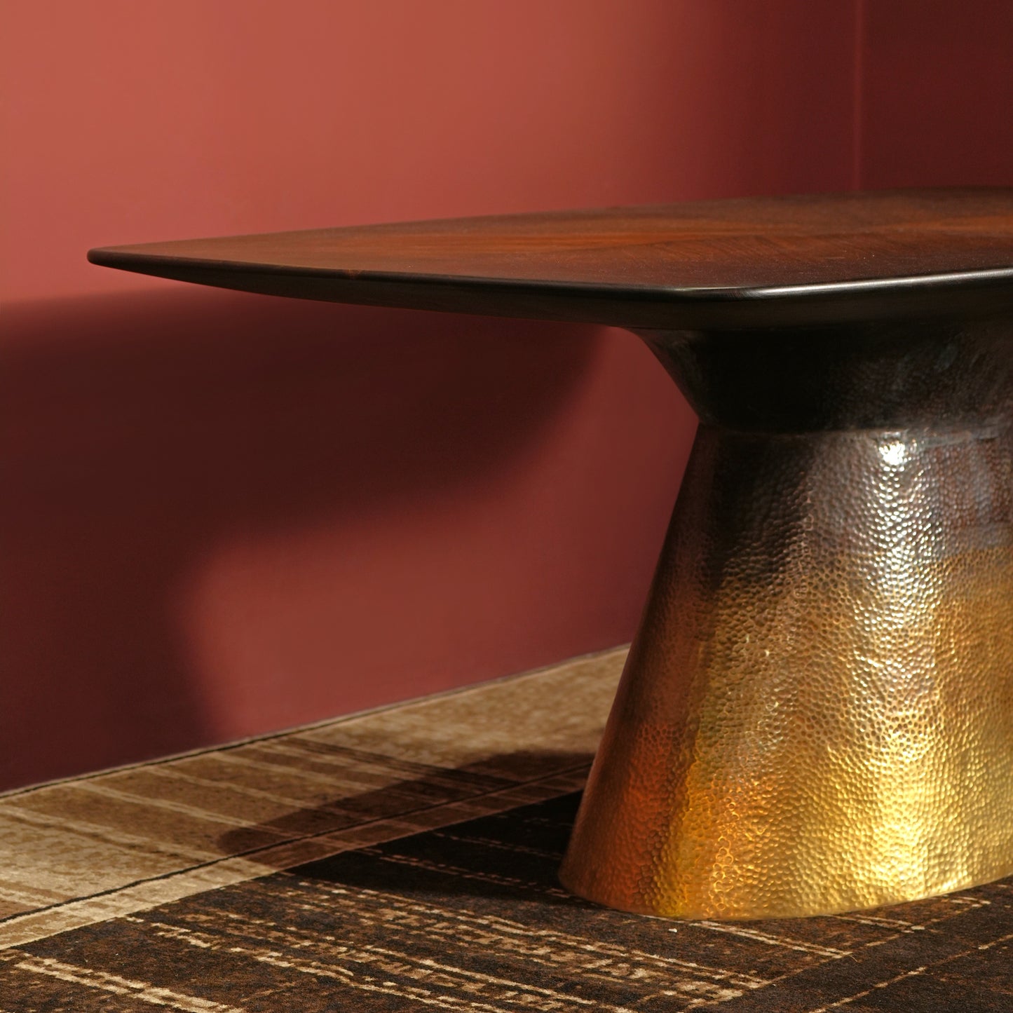 SAMUDRA MANTHAN DINING TABLE