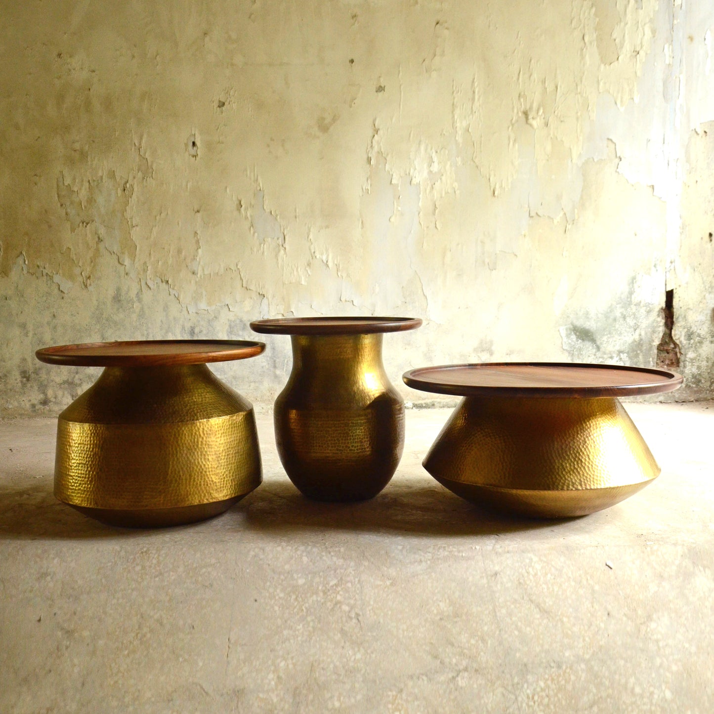 LOTA SET OF 3 TABLE