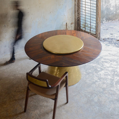 MATHAAR DINING TABLE (CIRCLE)