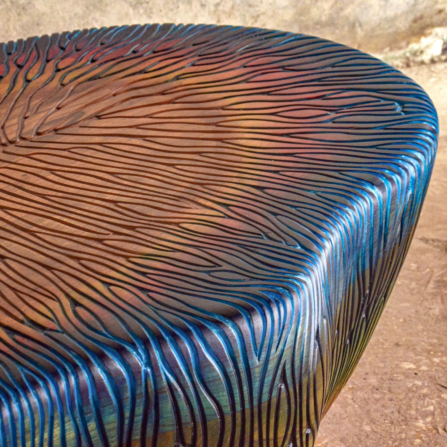 CORAL TABLE